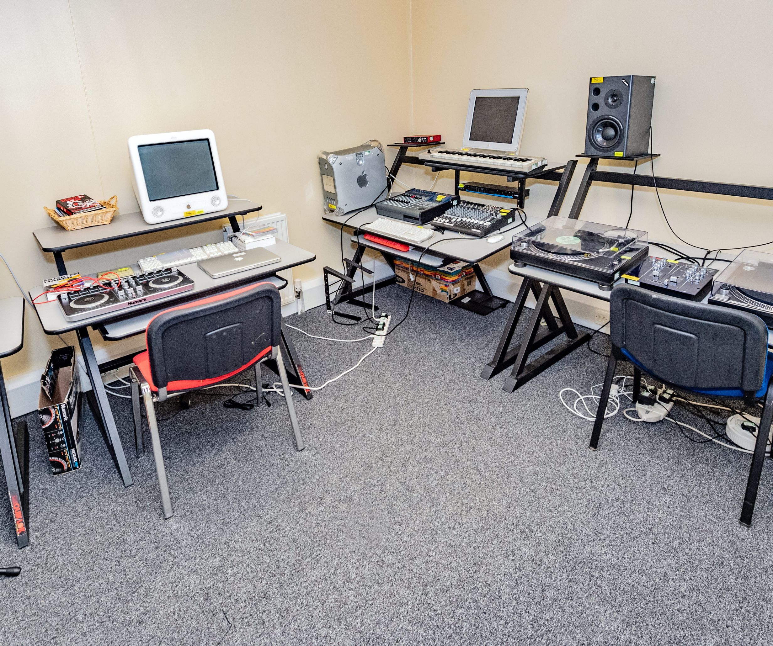 Torbay Foyer computers